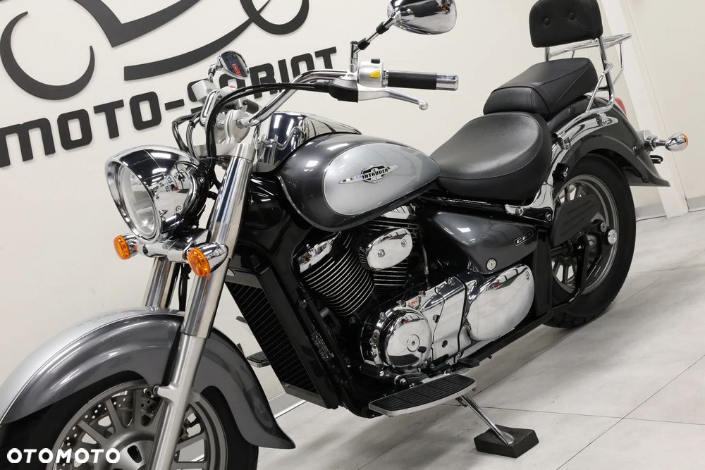 Suzuki VL 800 Volusia - 10