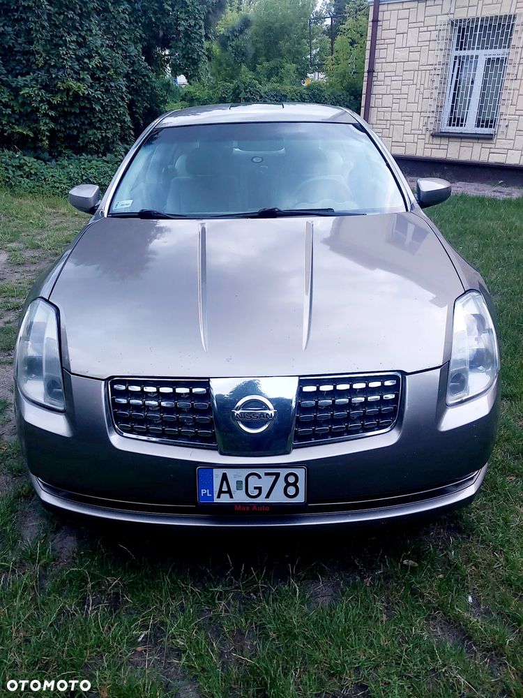 Nissan Maxima 3.5 SE - 7