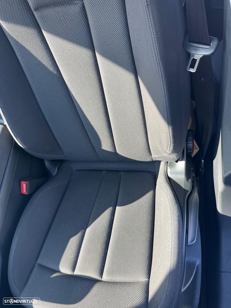 Audi A4 Avant 2.0 TDI S tronic - 11