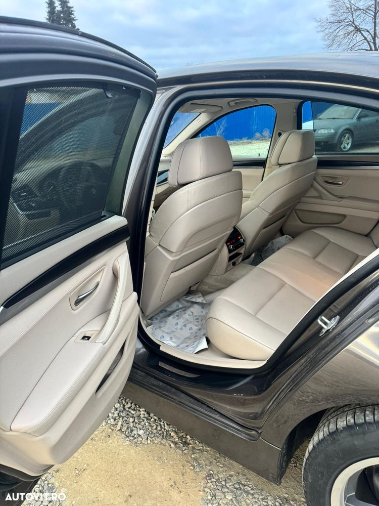 BMW Seria 5 535d xDrive AT - 15
