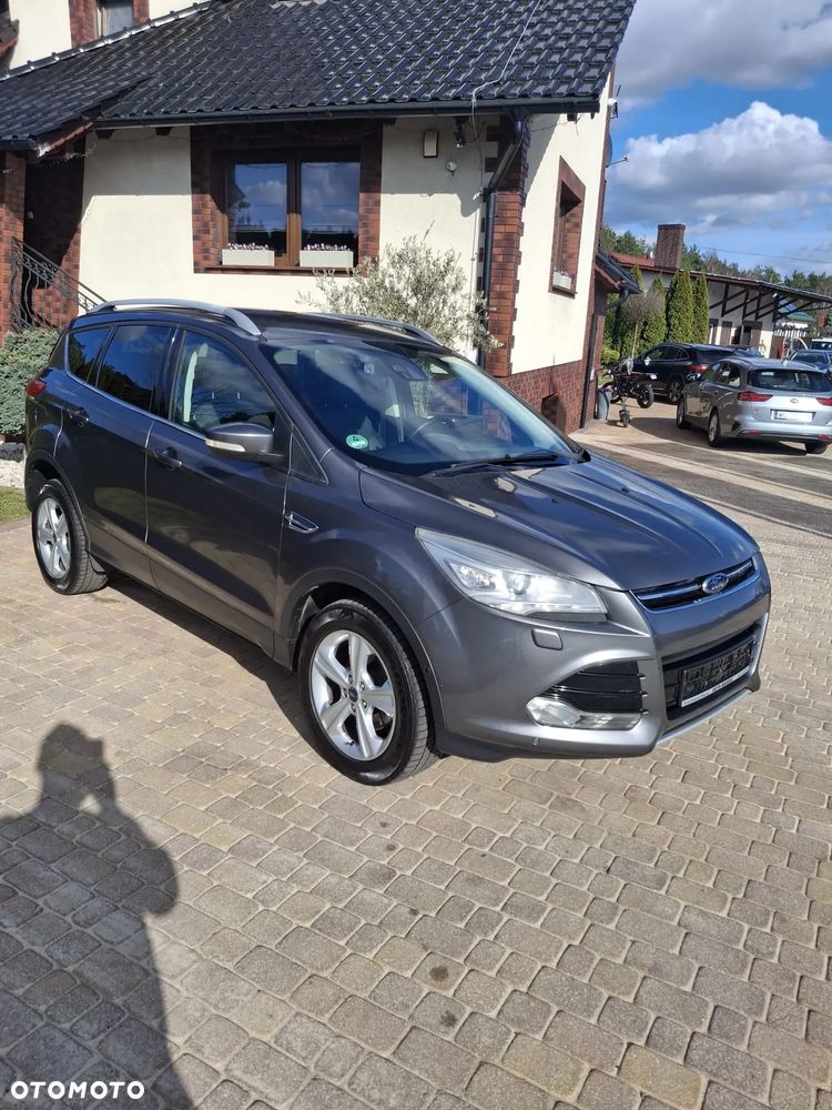 Ford Kuga 1.6 EcoBoost 2x4 Titanium - 1