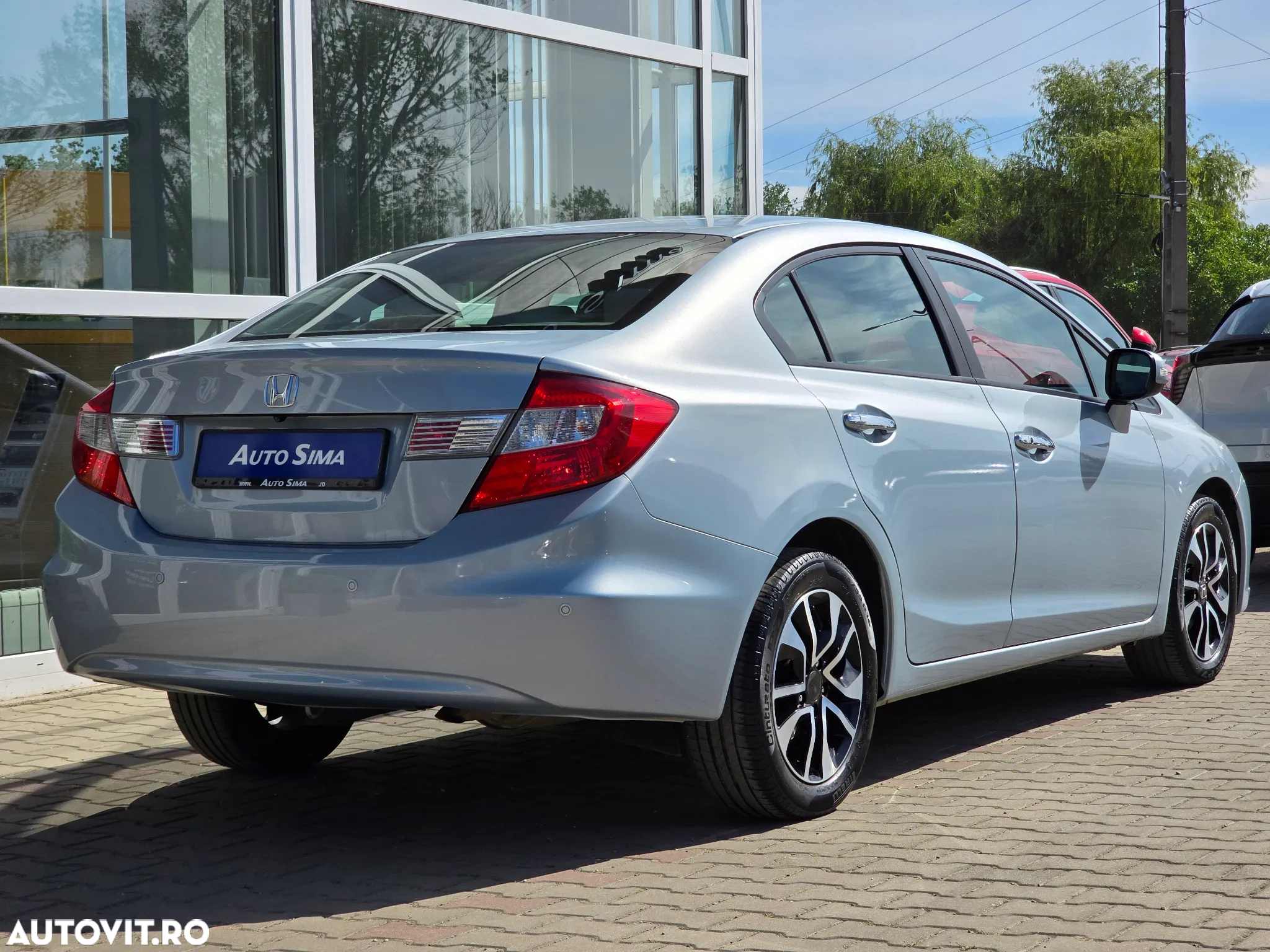 Honda Civic 1.8 i-VTEC MT Executive - 7