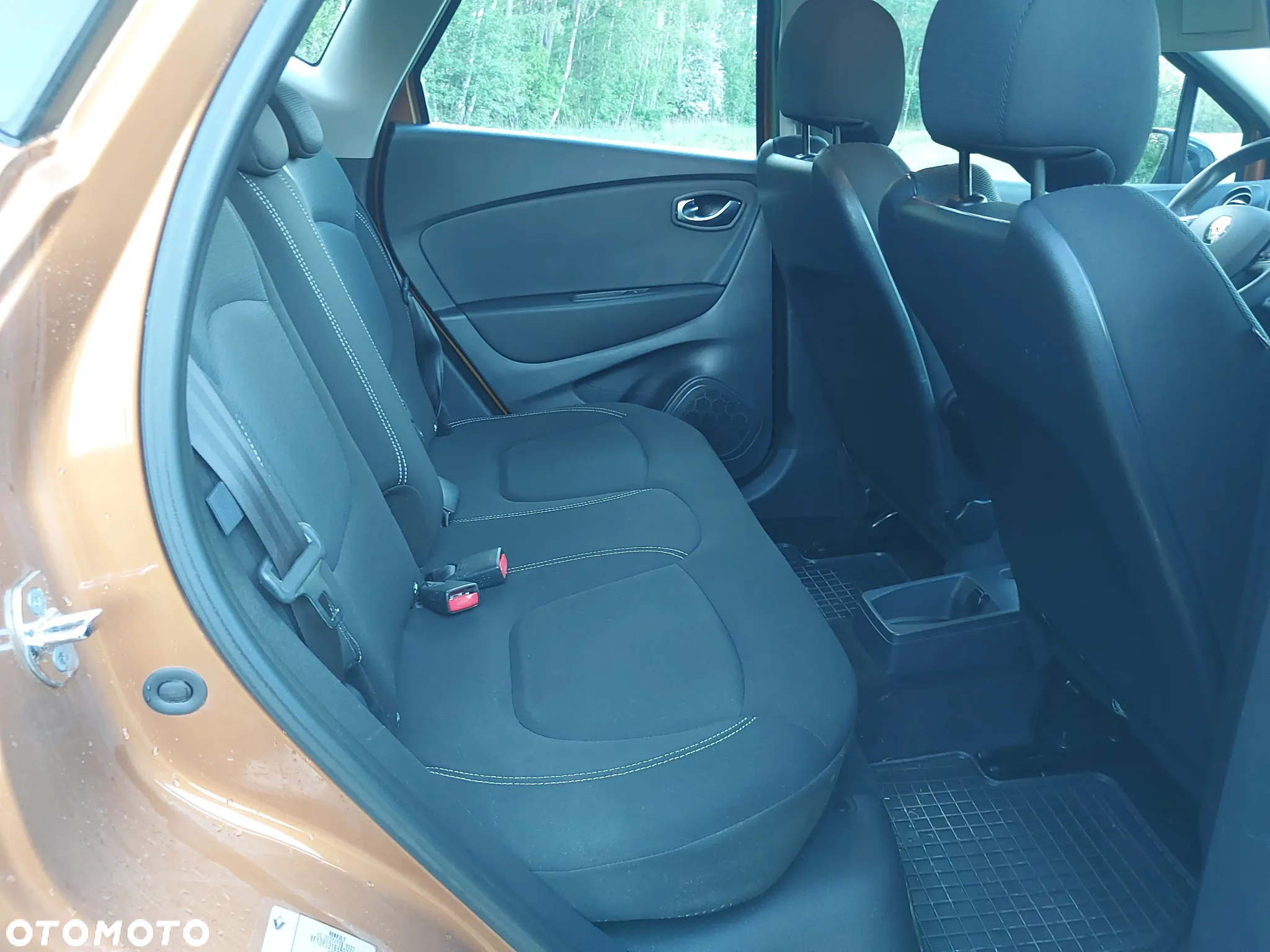 Renault Captur ENERGY TCe 120 Elysee - 23