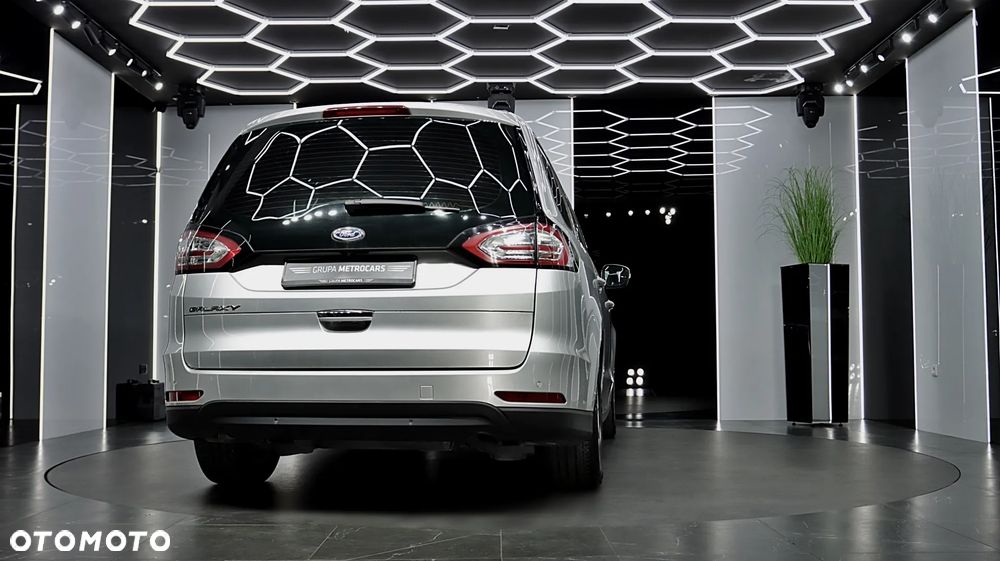 Ford Galaxy - 7