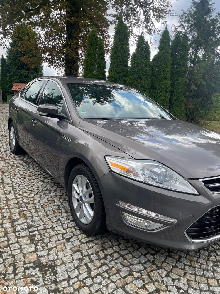 Ford Mondeo 2.0 Viva Titanium - 1