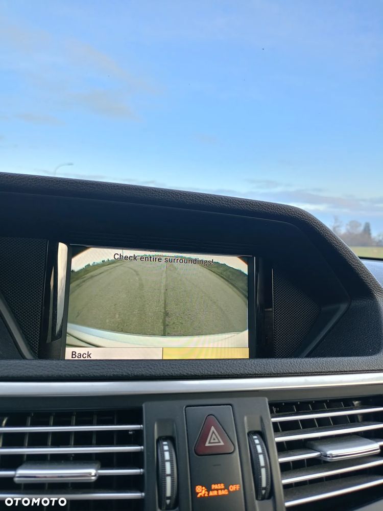 Mercedes-Benz Klasa E 350 4Matic 7G-TRONIC - 14