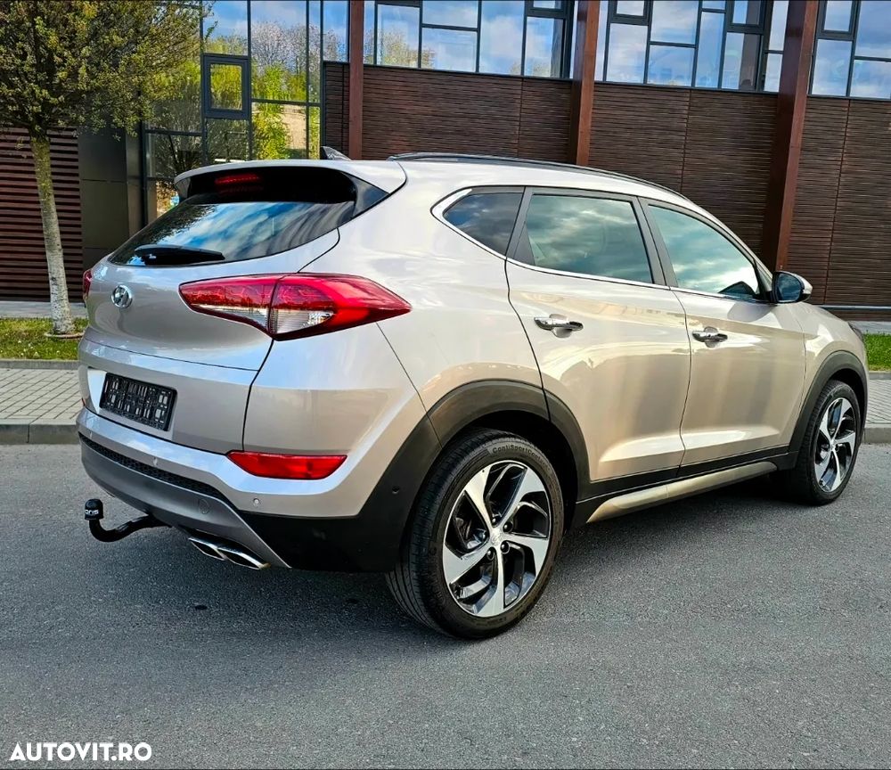 Hyundai Tucson 2.0 CRDI 4WD Automatik Advantage - 7