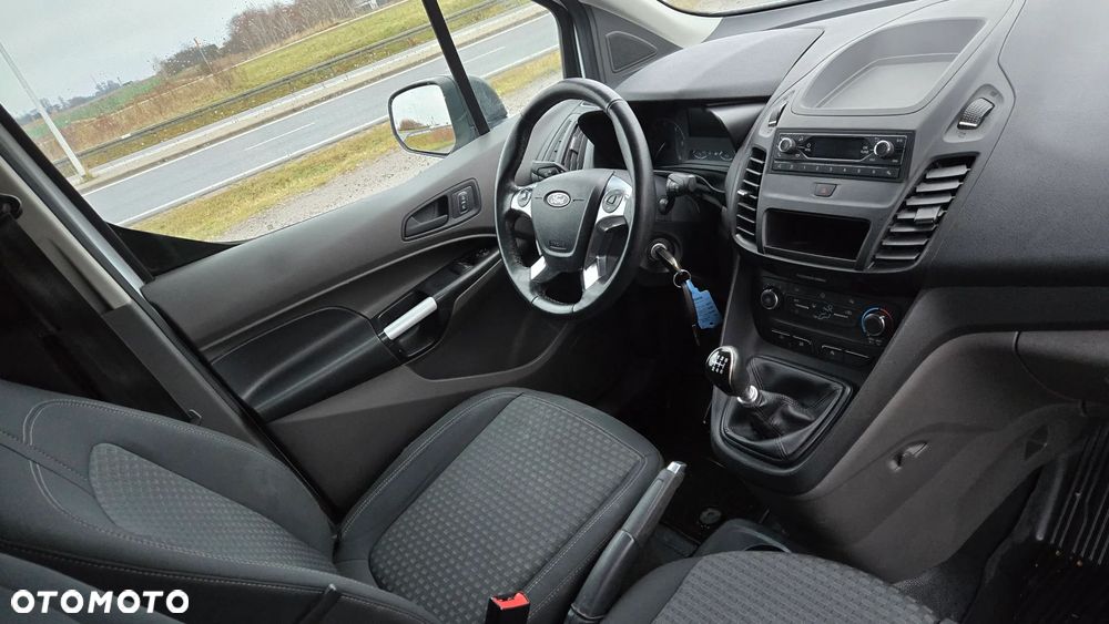 Ford Transit Connect - 9