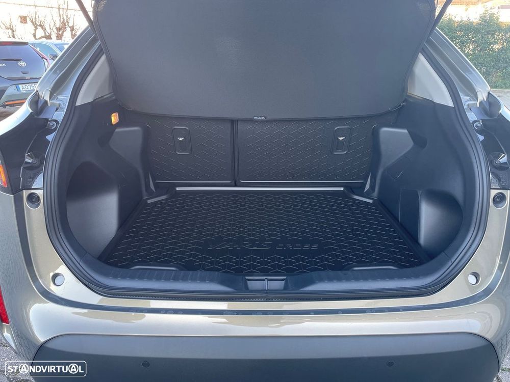 Toyota Yaris Cross - 11