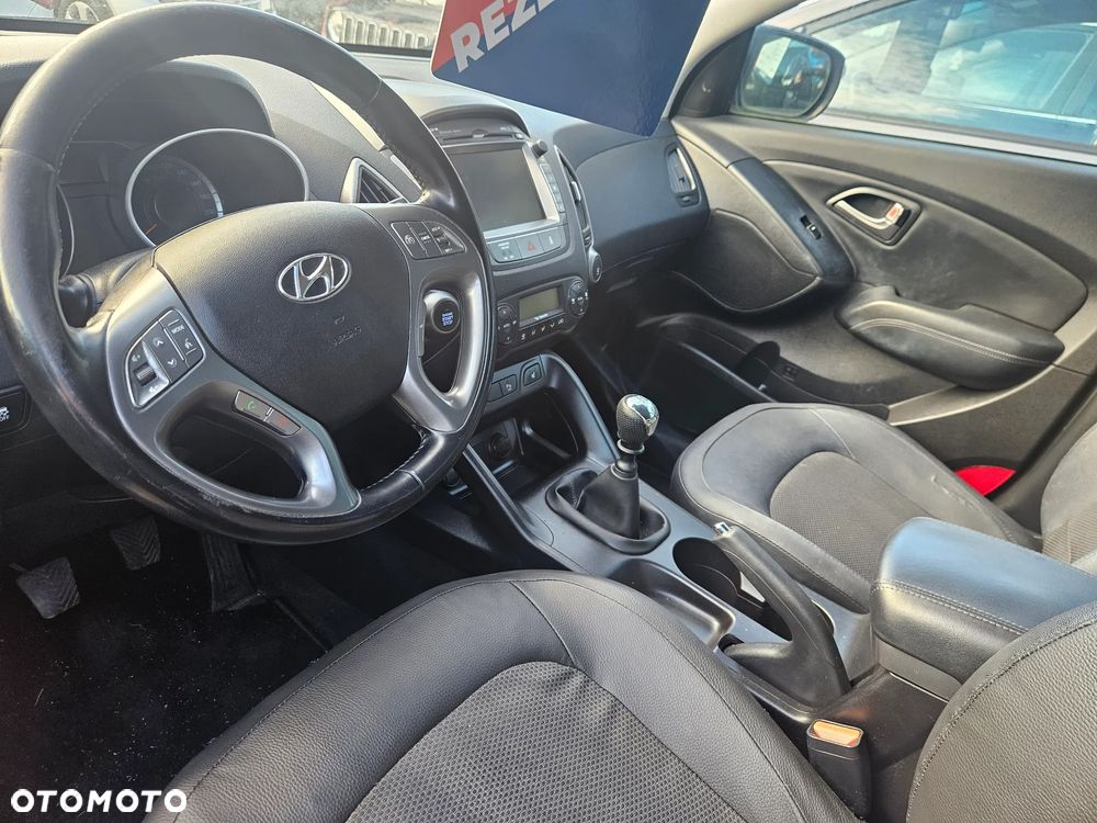 Hyundai ix35 1.6 2WD blue Comfort - 11