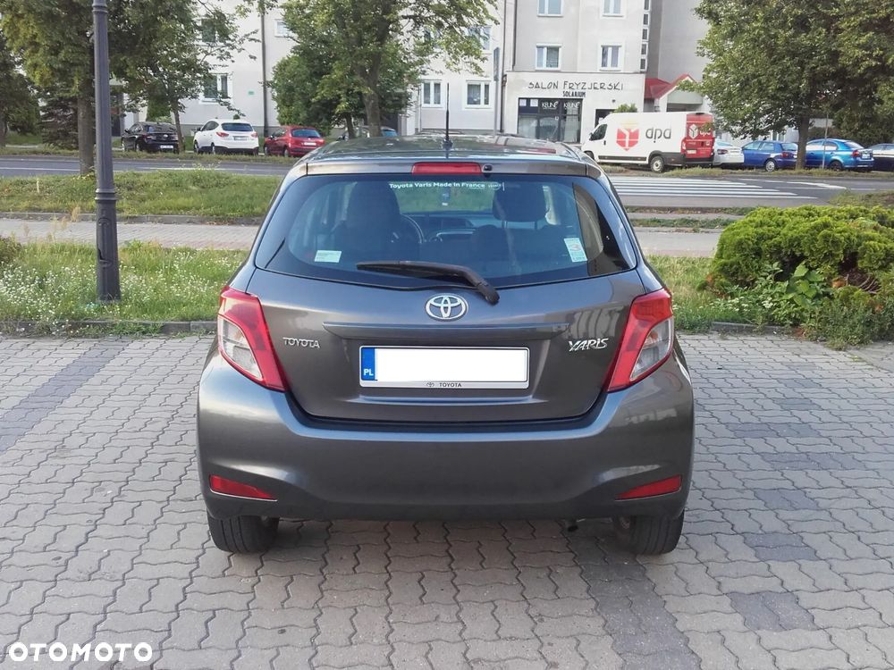 Toyota Yaris - 13