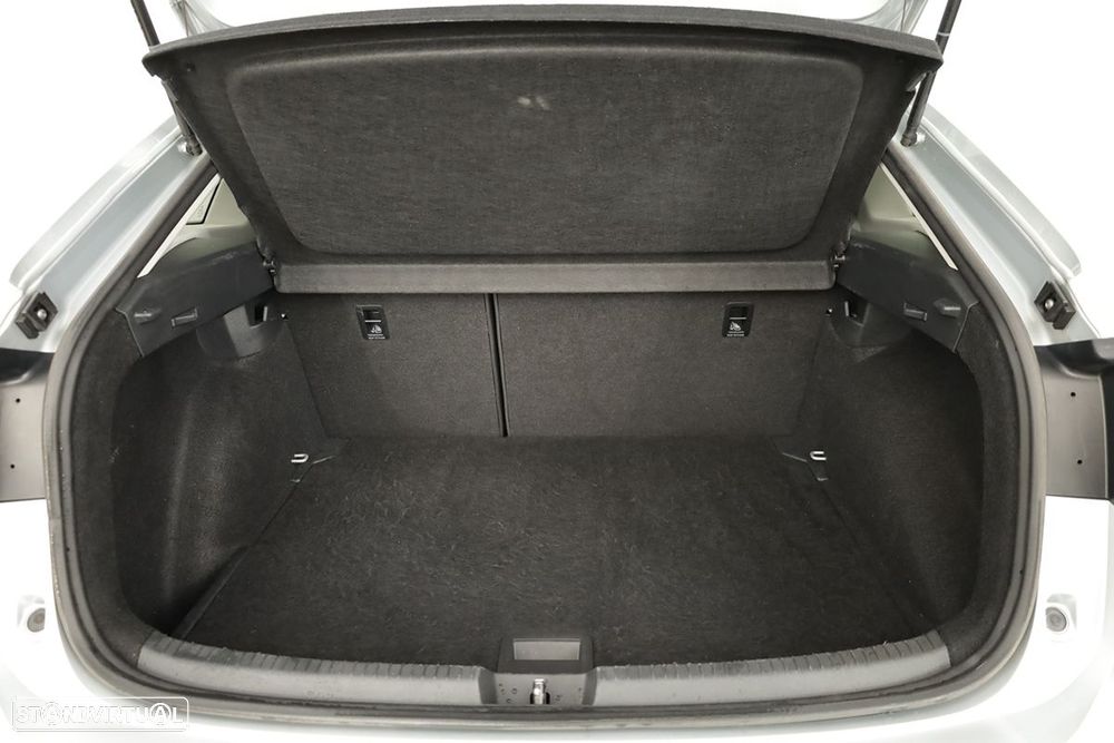 VW Taigo 1.0 TSI Urban DSG - 21