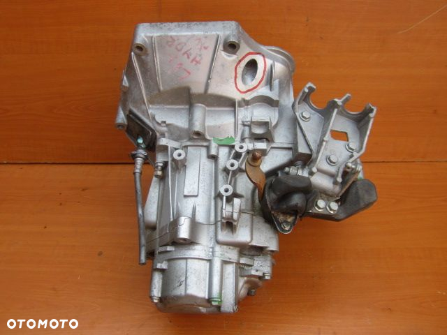 FIAT 500 FIORINO DOBLO 1.3 JTD MULTI JET 1.3 cdti SKRZYNIA 55241803 2015- - 4