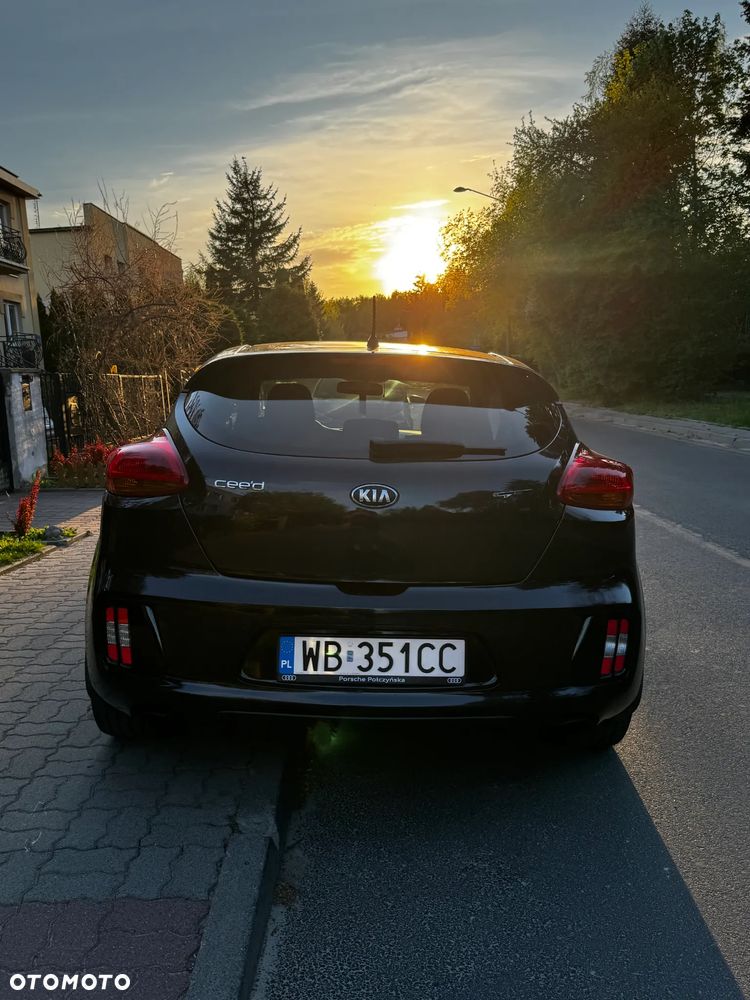 Kia ProCeed 1.6 T-GDI GT-Challenge - 6