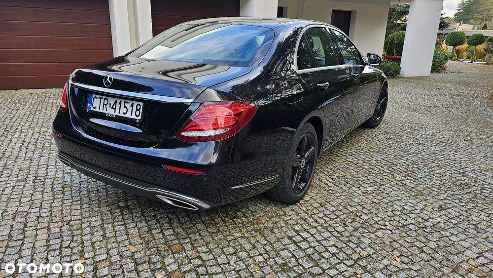 Mercedes-Benz Klasa E 200 9G-TRONIC - 26