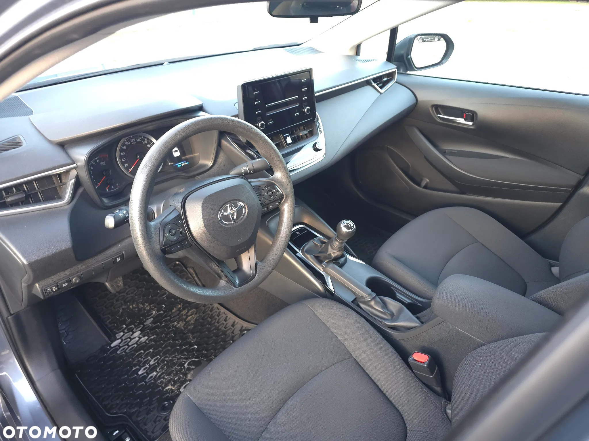 Toyota Corolla 1.6 Active - 21