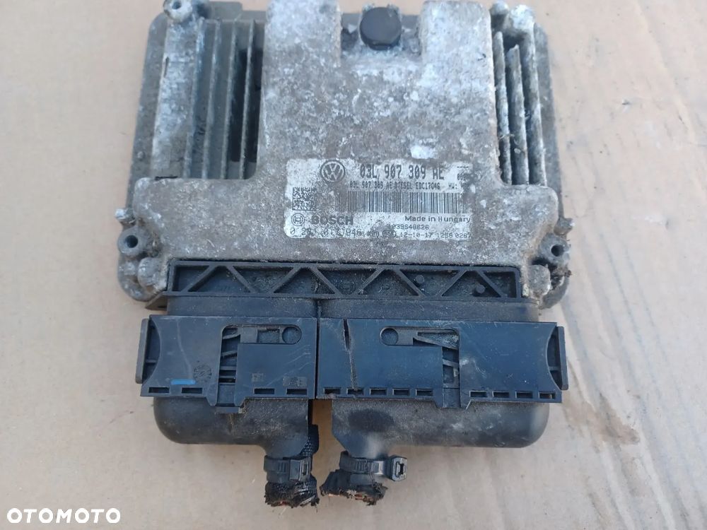 KOMPUTER SILNIKA PASSAT B7 2.0 TDI 03L907309AE - 1