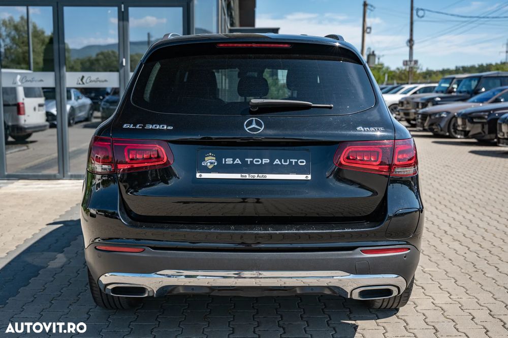 Mercedes-Benz GLC 300 e 4Matic 9G-TRONIC - 3