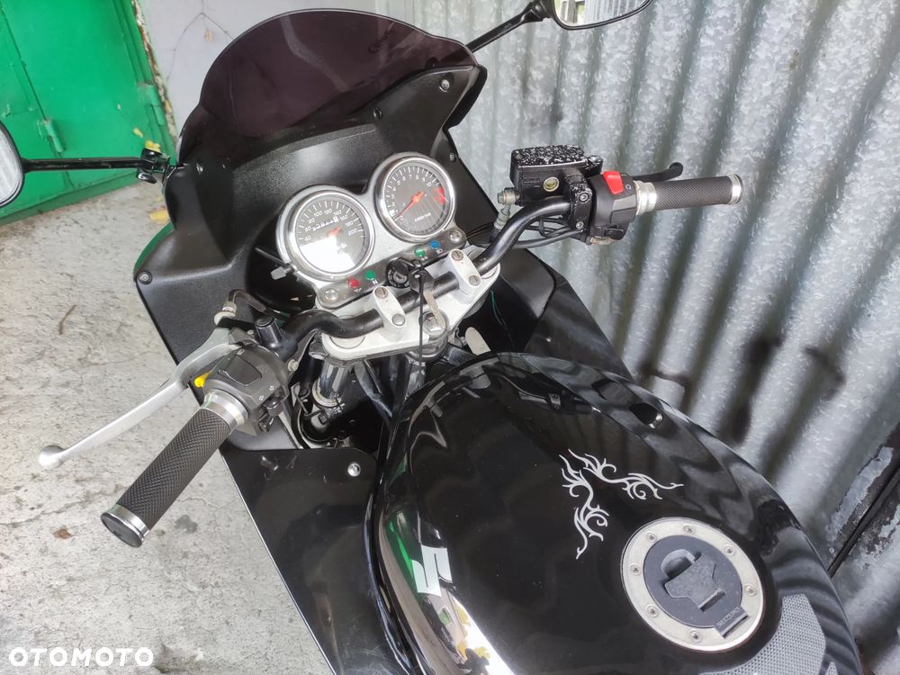 Suzuki GS - 10