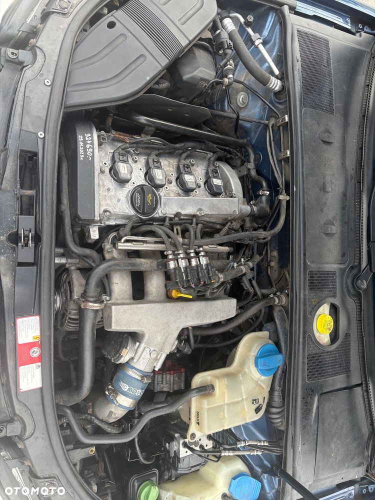 Audi A4 Limousine - 13