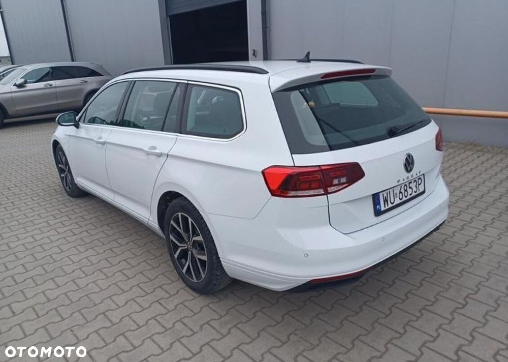 Volkswagen Passat - 3