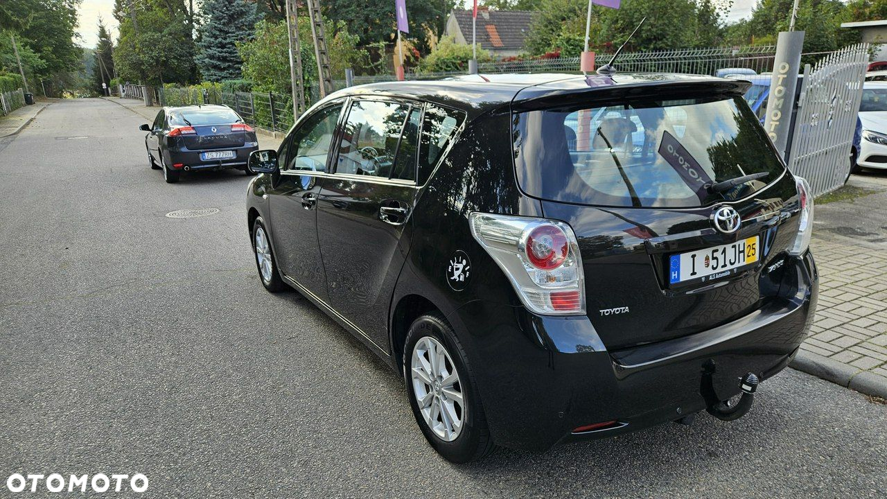 Toyota Verso 1.8 5-Sitzer Life - 13