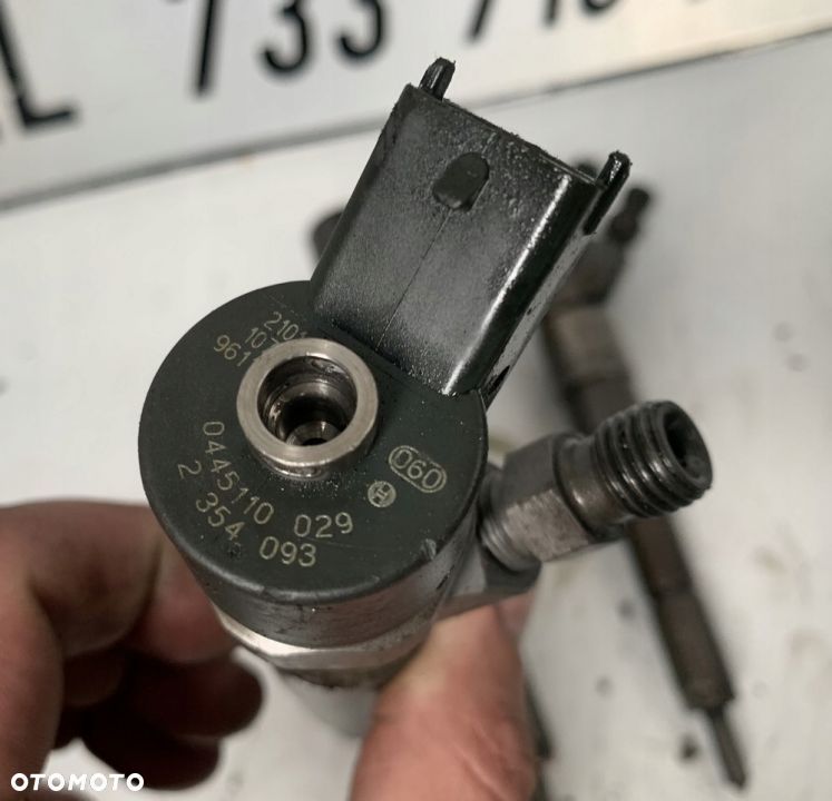 WTRYSKIWACZ 2354093 BMW E38 730d E39 530d - 2