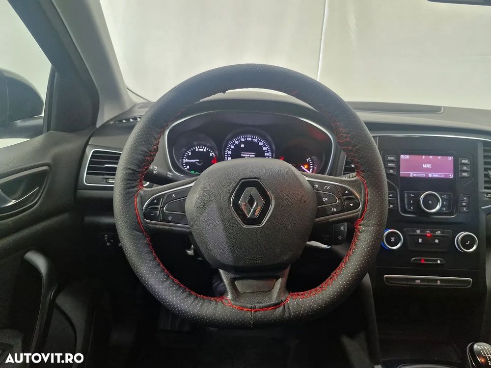 Renault Megane TCe Business - 9