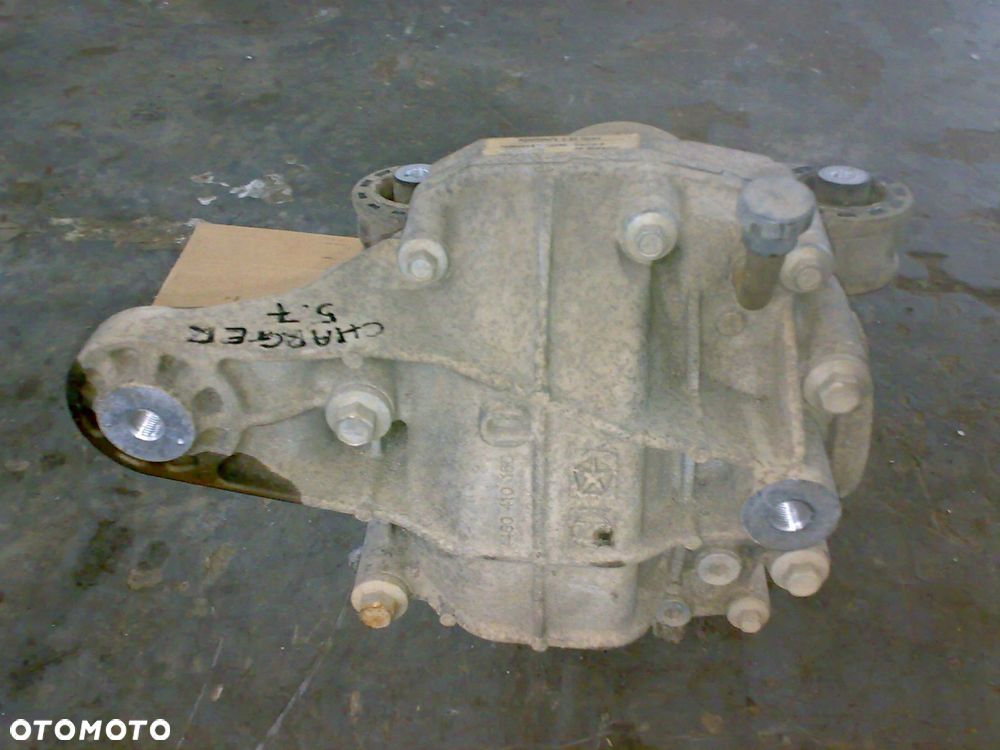 dodge charger 2015 - most tylny dyfer 2.62 idealna 5.7hemi p68185924af - 2