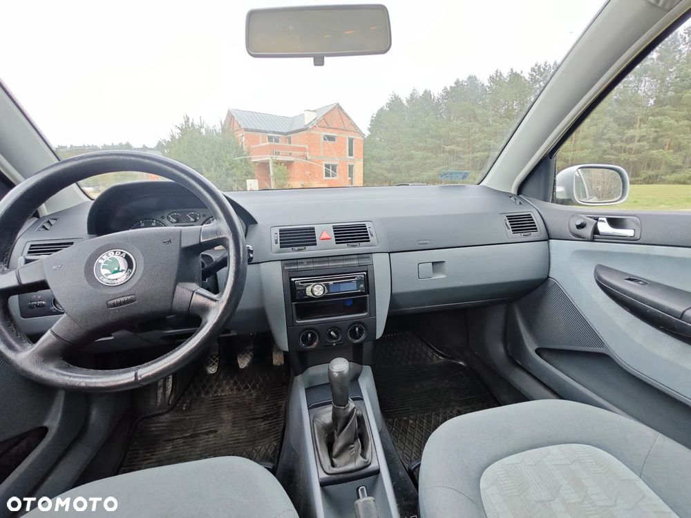 Skoda Fabia 1.4 Basic - 8