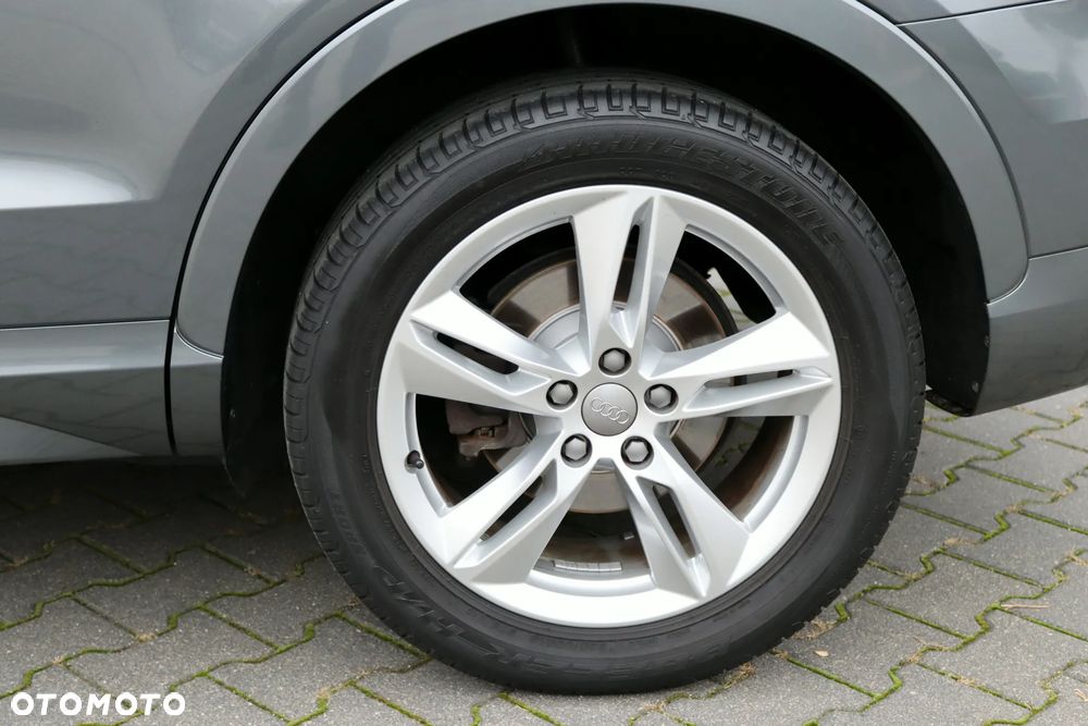 Audi Q3 1.4 TFSI Sport S tronic - 18