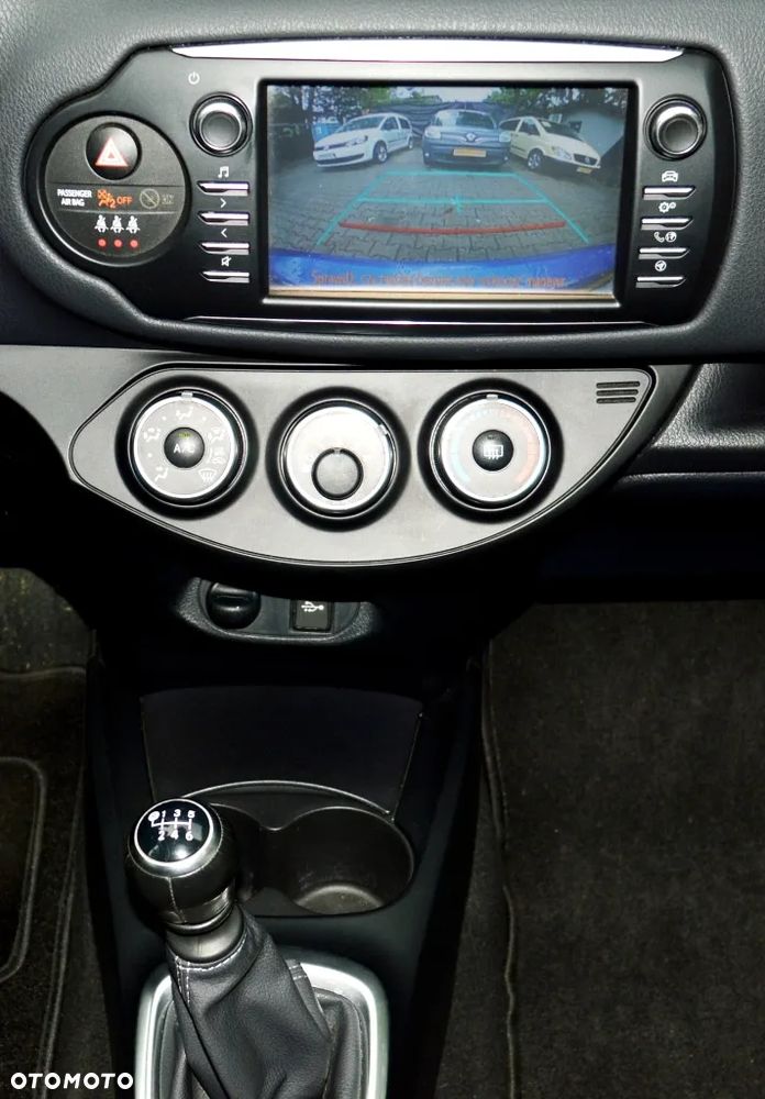 Toyota Yaris - 28