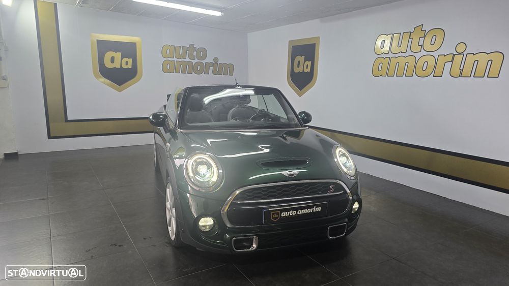MINI Cabrio Cooper S Sidewalk - 7