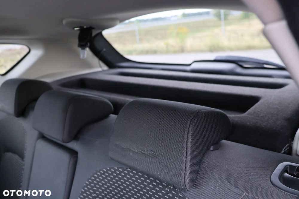 Nissan Qashqai - 12