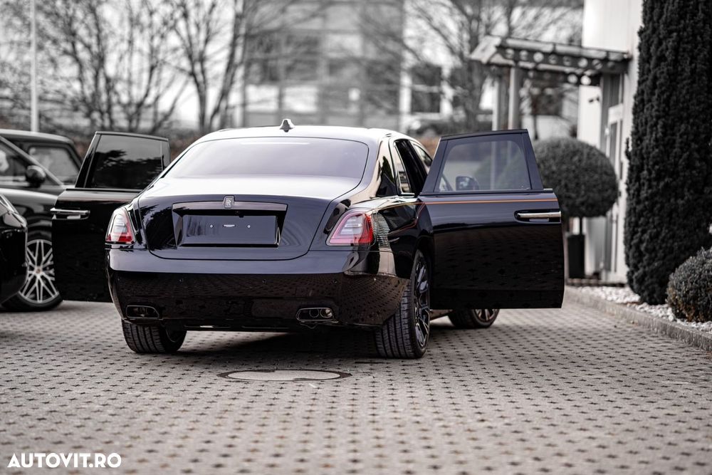 Rolls-Royce Ghost - 4