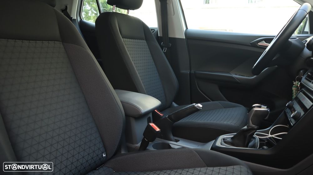 VW T-Cross 1.0 TSI Life DSG - 22