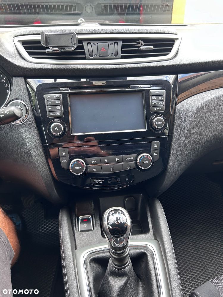 Nissan Qashqai 1.6 DCi Tekna EU6 - 15