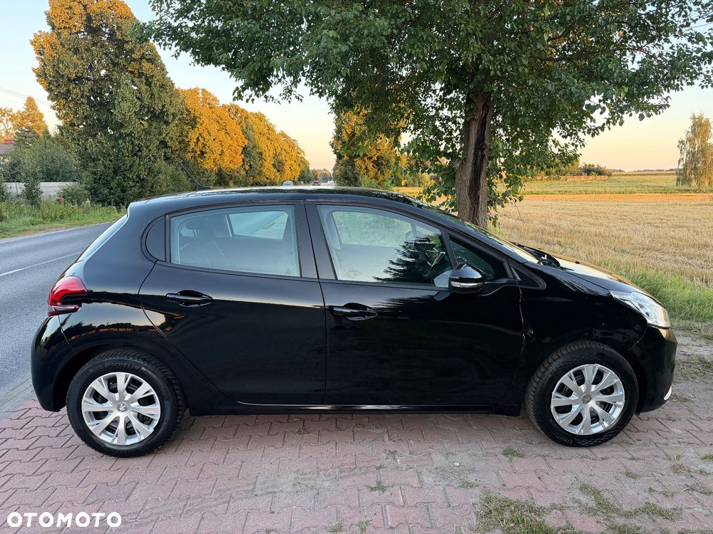 Peugeot 208 PureTech 82 Start & Stop Style - 6