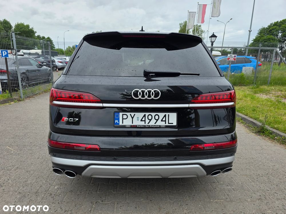 Audi SQ7 - 8