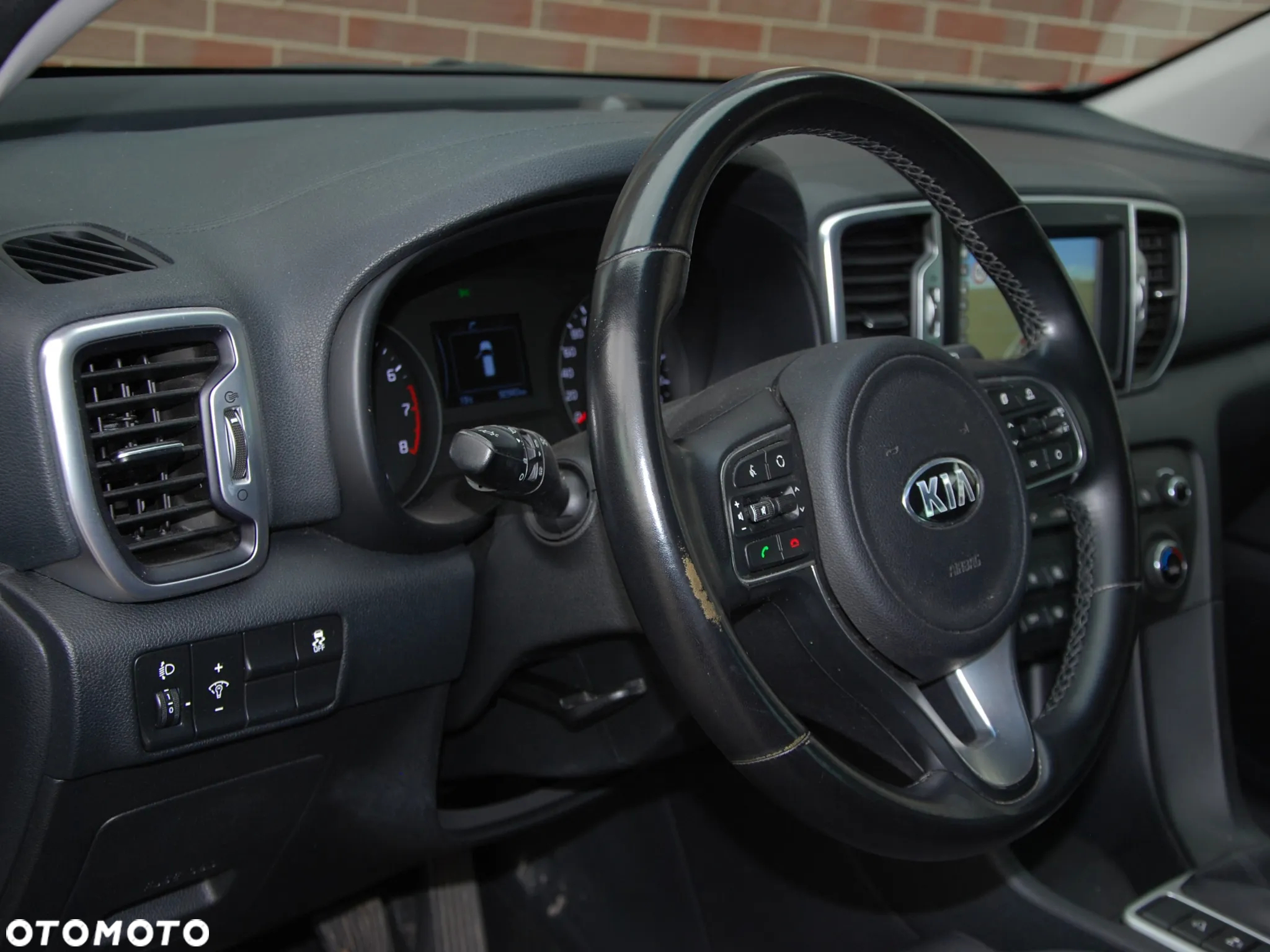 Kia Sportage 1.6 GDI L 2WD - 30