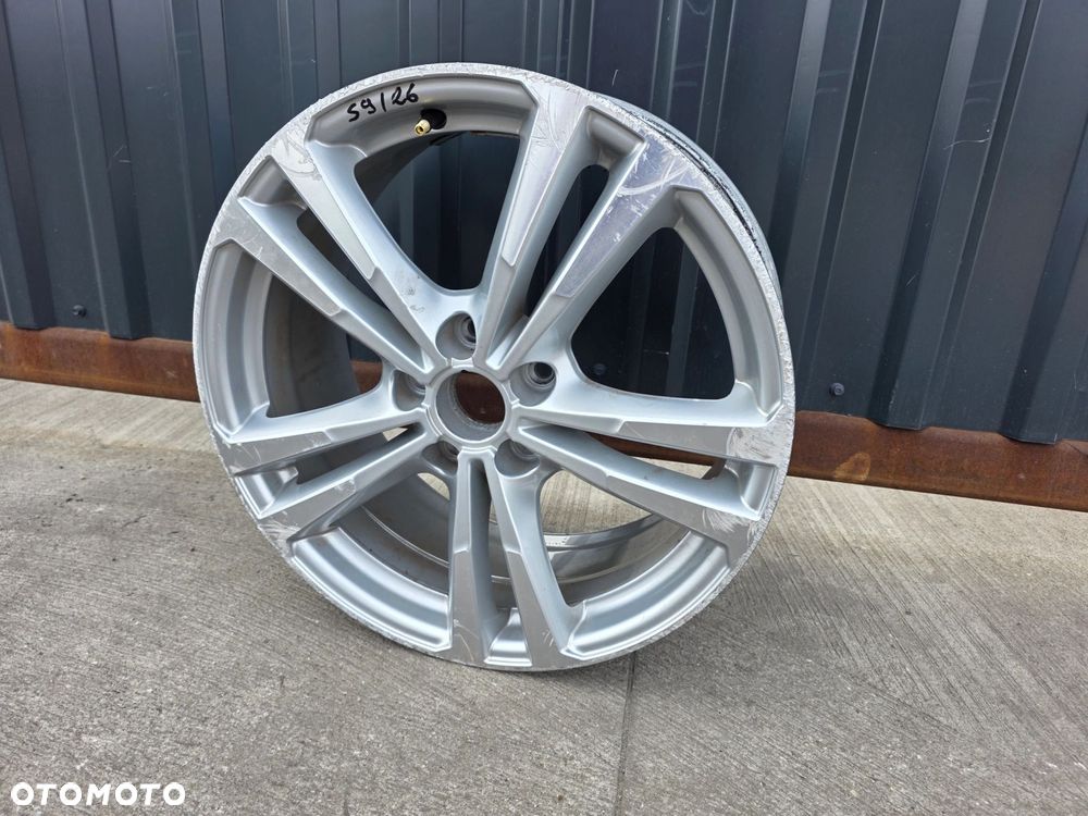 FELGA ALUMINIOWA AUDI A3 S3 8V VW SEAT 7.5J R18 ET51 8V0601025BL / AJ S9/26 - 2