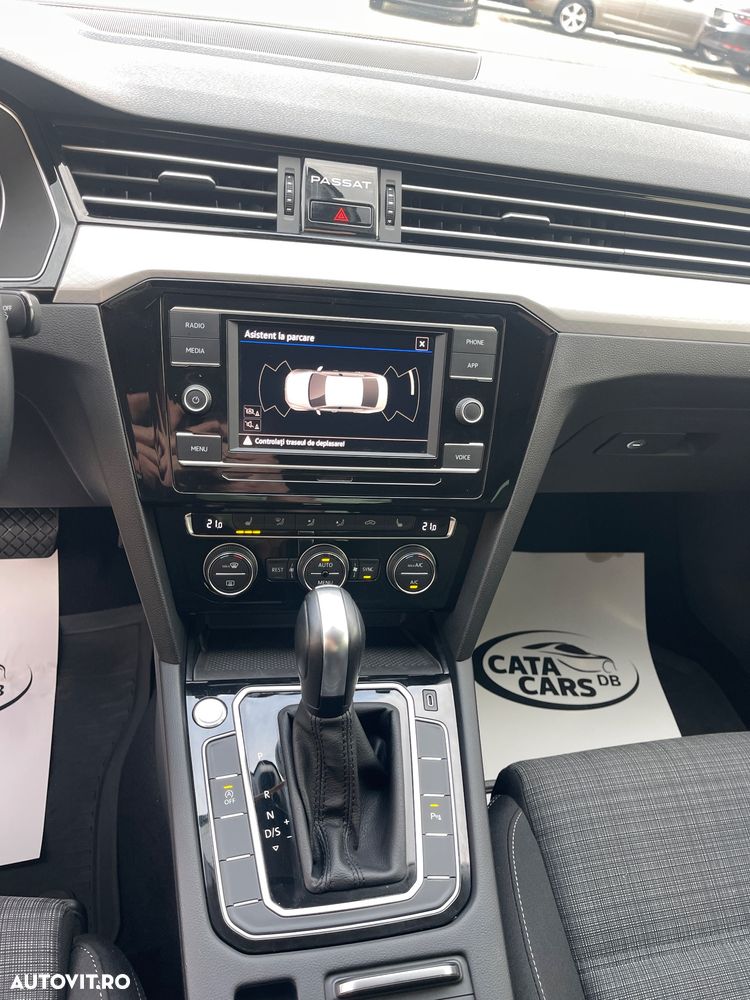 Volkswagen Passat 1.5 TSI OPF DSG Business - 33