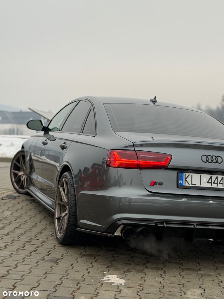 Audi S6 Limousine - 3