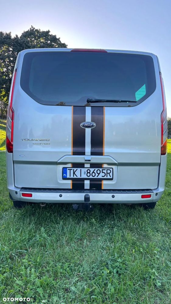 Ford Tourneo Custom - 3