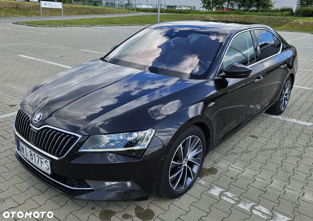 Skoda Superb 2.0 TDI L&K DSG - 2