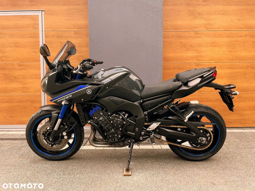 Yamaha FZ8 - 5