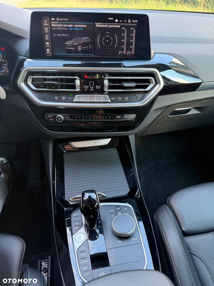 BMW X3 xDrive30e - 38