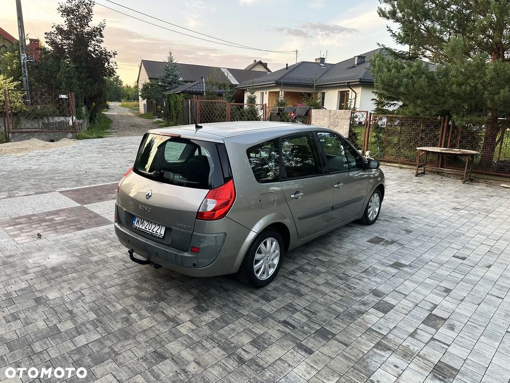 Renault Scenic 2.0 16V Privilege - 4