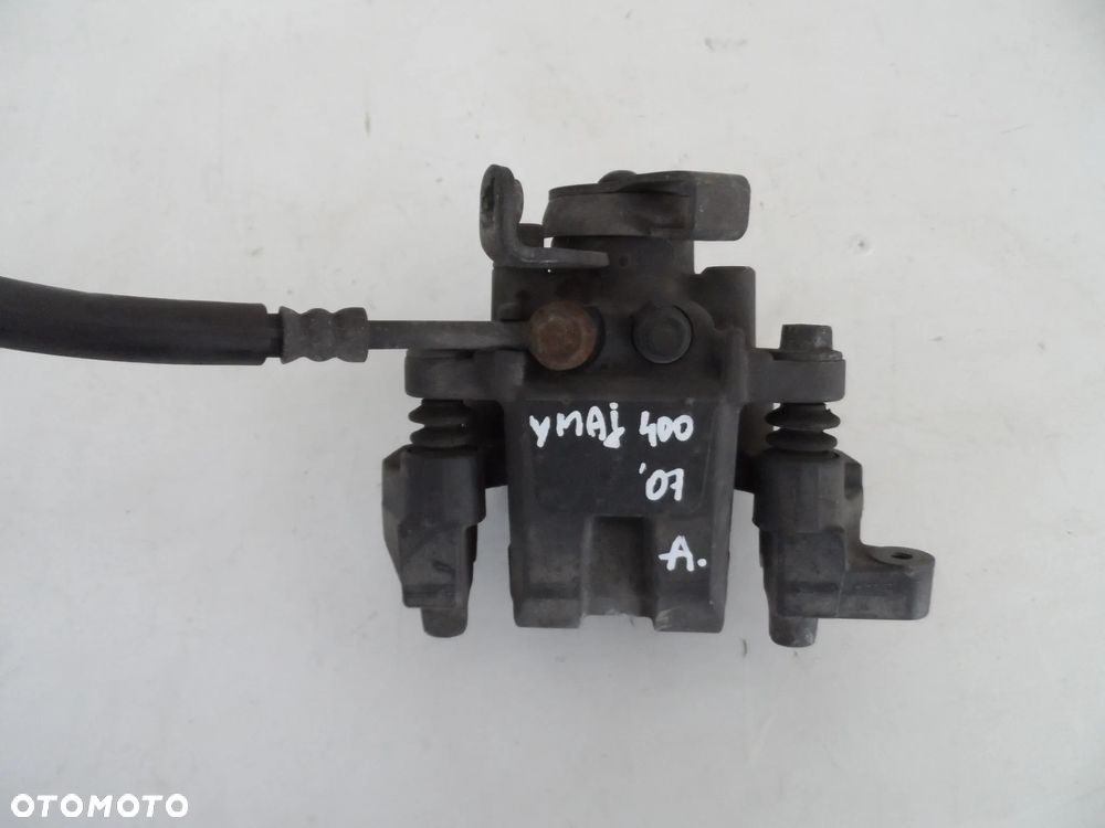 YAMAHA MAJESTY 400 zacisk hamulcowy tył - 1