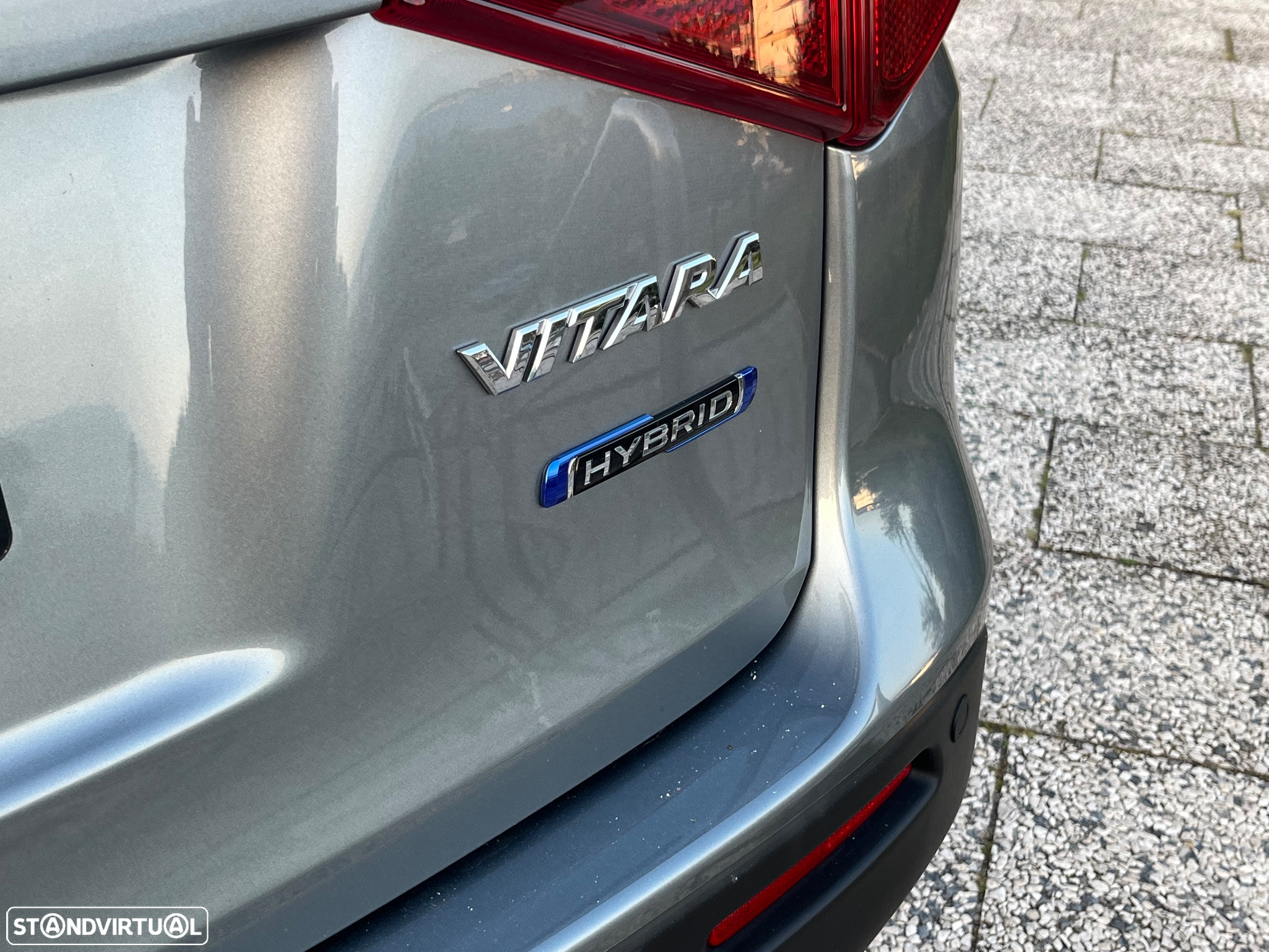 Suzuki Vitara 1.5L AGS GLX Strong Hybrid - 32